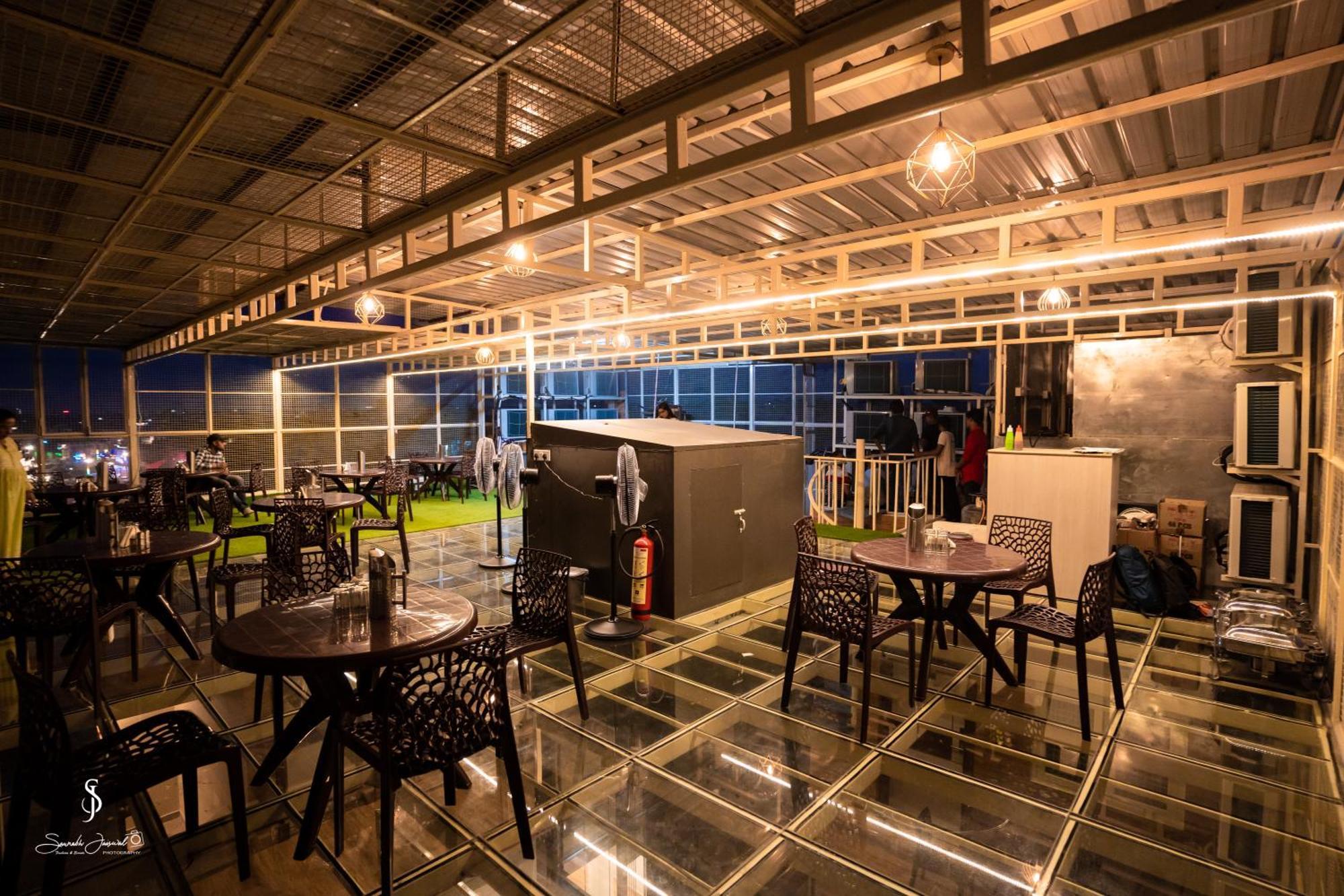Hotel Jsr Ganga - Varanasi — Photos 1